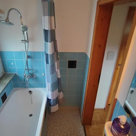 Boardinghouse Hef Finkenweg * Bad Hersfeld